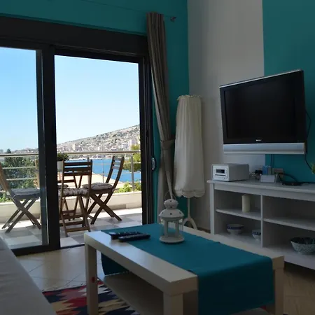 Paul * Sarandë