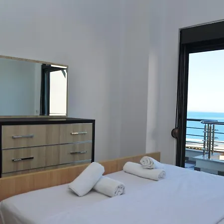아파트 Paul Sarandë